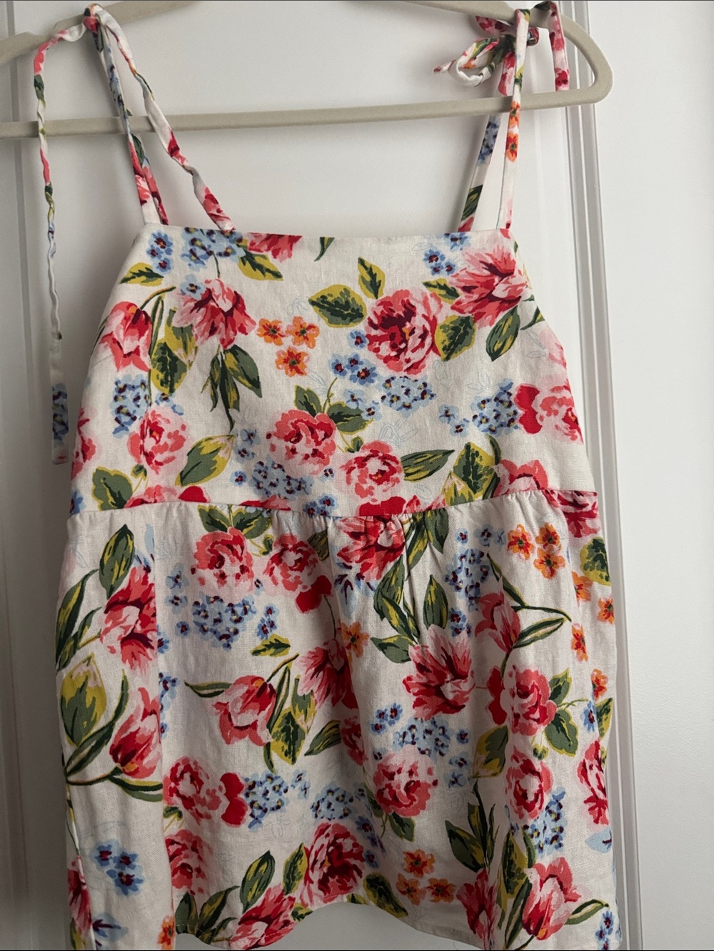 LC NWOT Lauren Conrad White Floral Tie-Strap Sundress with Pink, Green & Blue